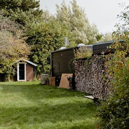 Dom wakacyjny Morning Sun And Starry Sky From Bed *